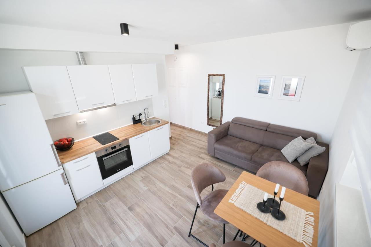 Duo Soles - Apartments With Private Parking Near Zadar Murvica  Dış mekan fotoğraf