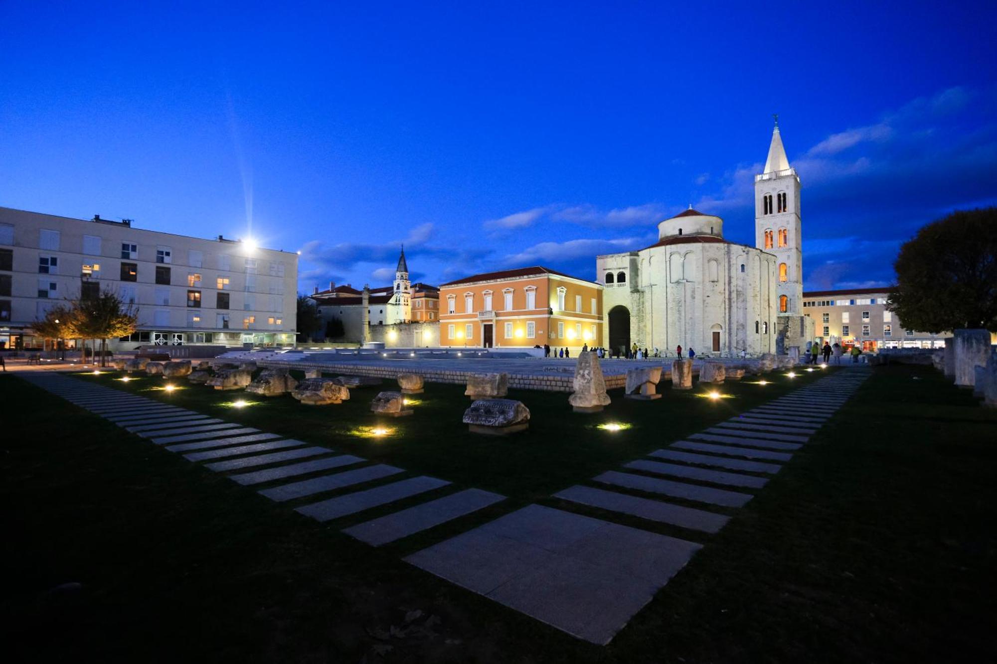 Duo Soles - Apartments With Private Parking Near Zadar Murvica  Dış mekan fotoğraf