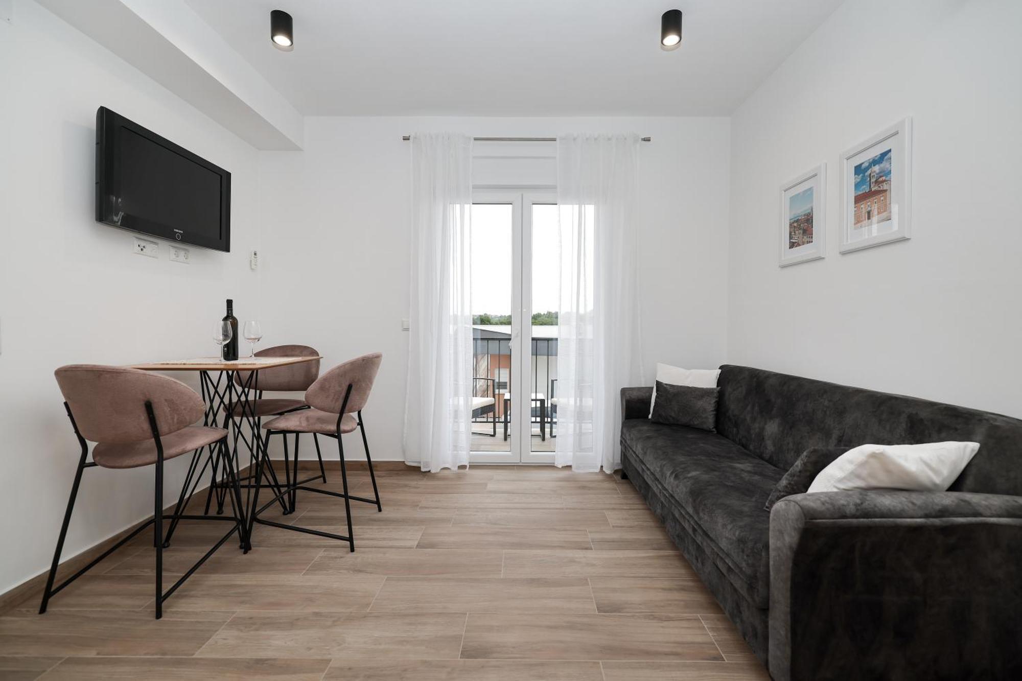 Duo Soles - Apartments With Private Parking Near Zadar Murvica  Dış mekan fotoğraf