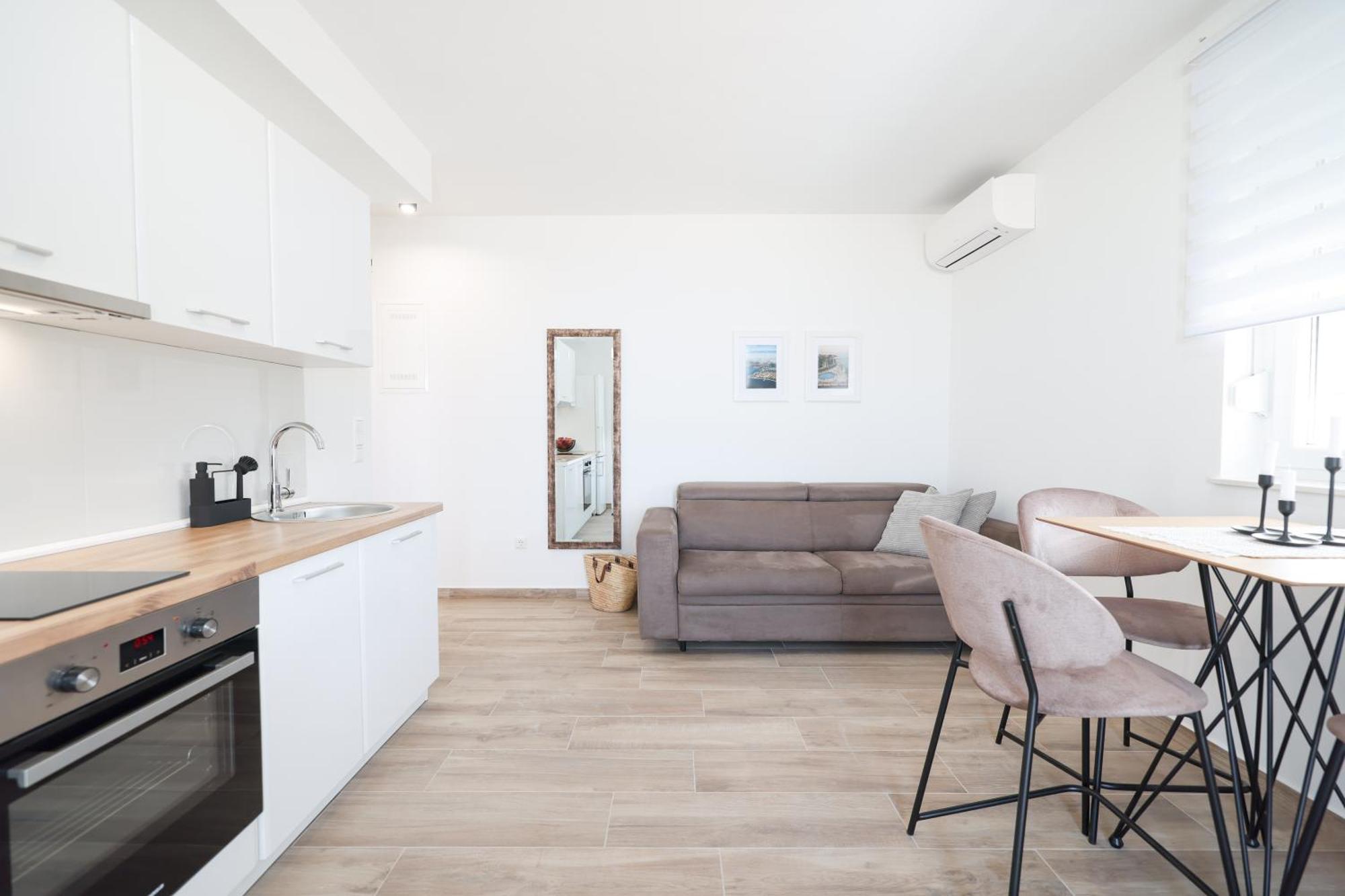 Duo Soles - Apartments With Private Parking Near Zadar Murvica  Dış mekan fotoğraf